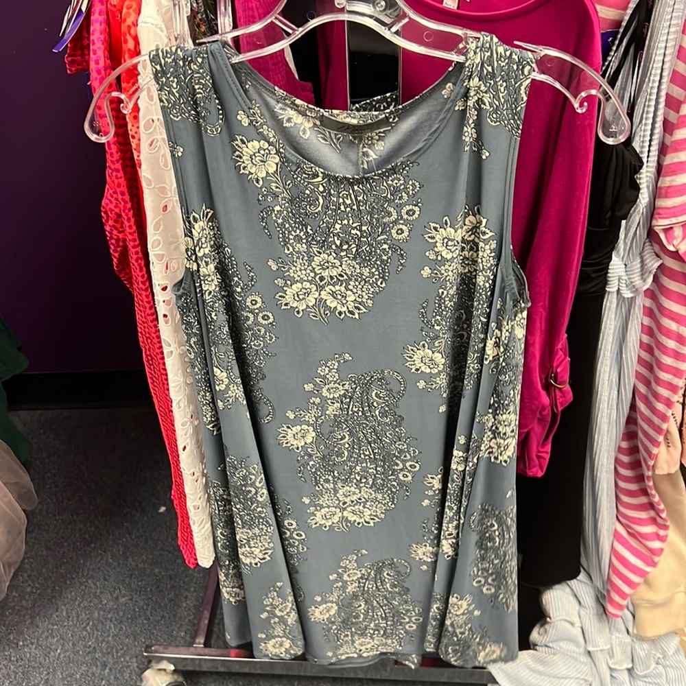💜Mia and Tess Blue Design Sundress M